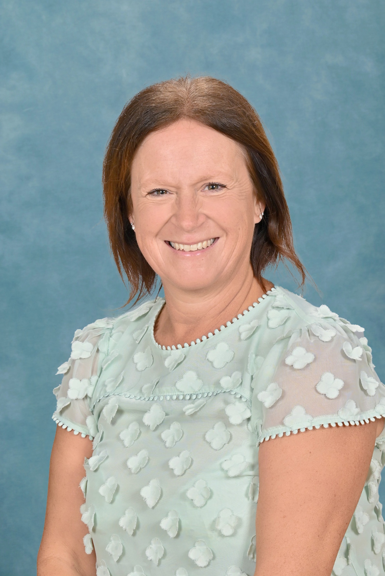 Photo of Mrs Sarah Henderson