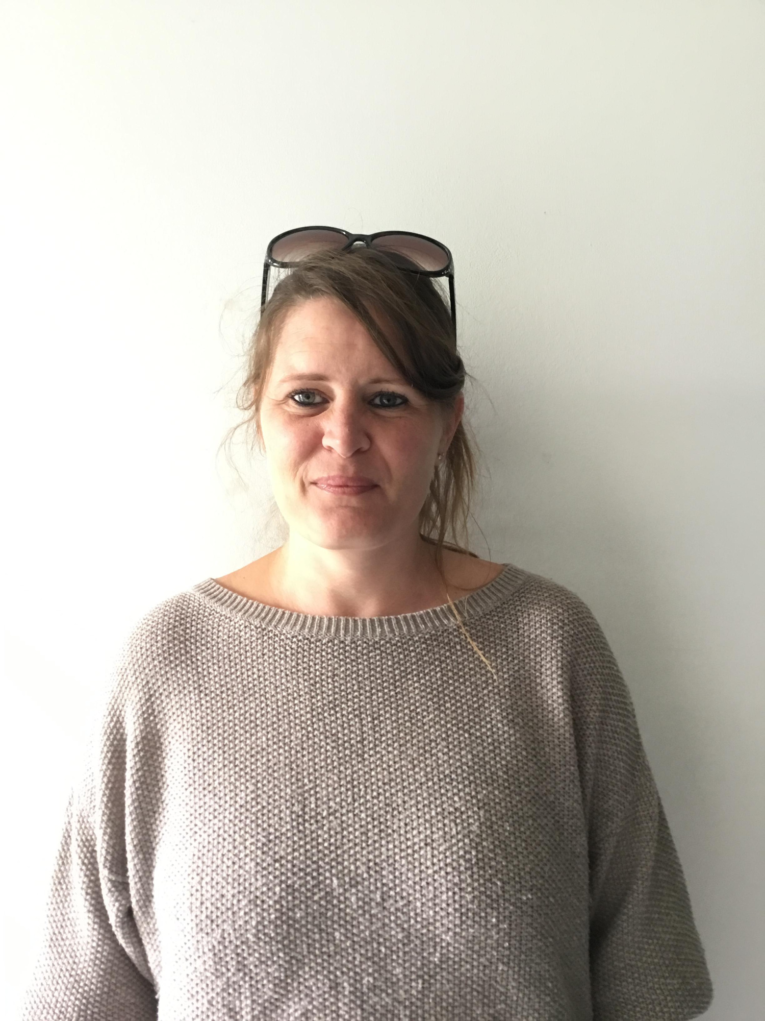 Photo of Ms Kelly Whitworth